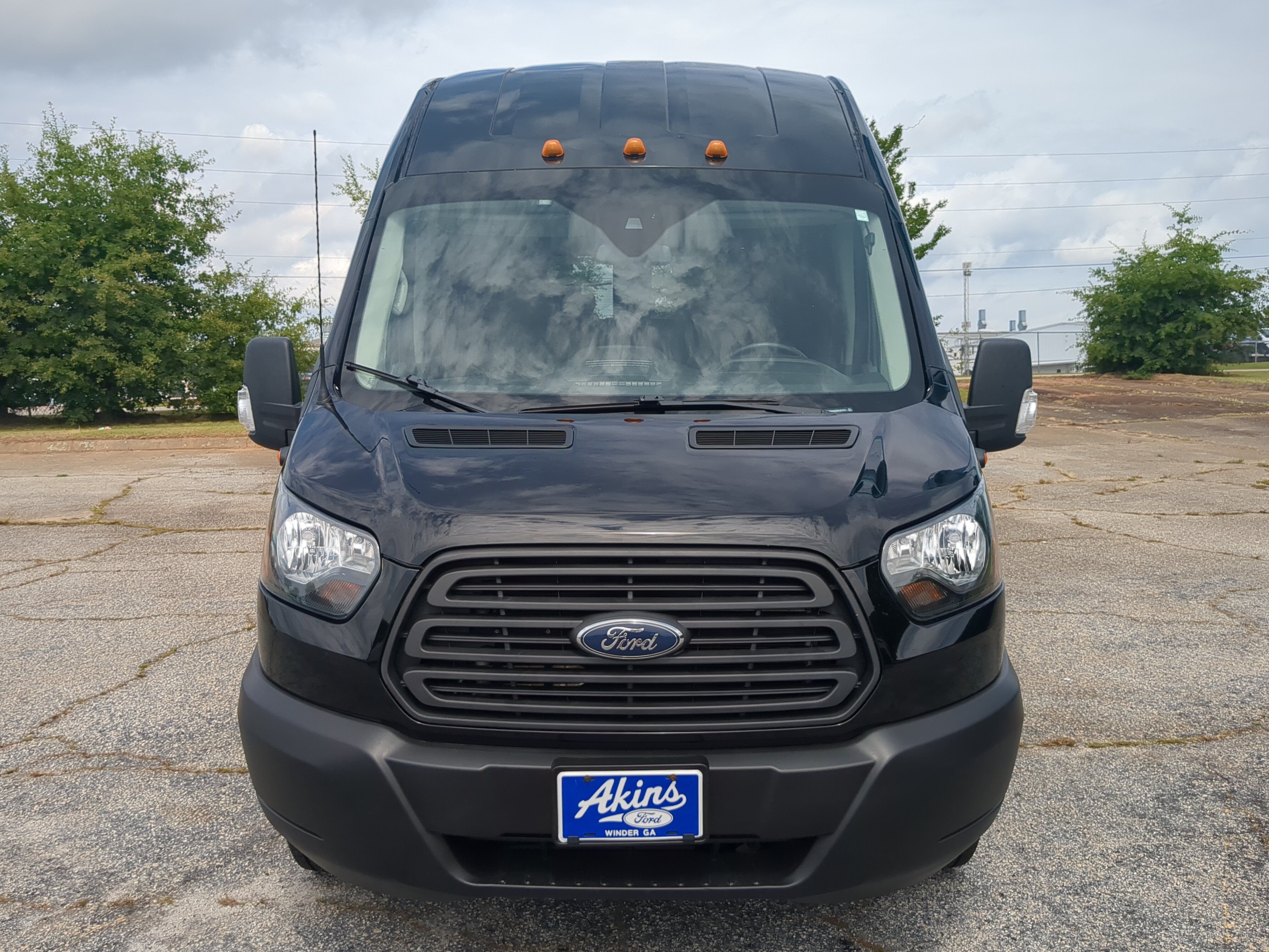 Used 2018 Ford Transit 350 148 High Roof Extended DRW RWD image 7