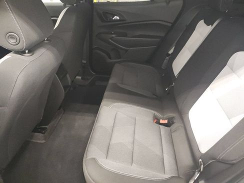 Used 2025 Chevrolet Trax RS w/ Driver Confidence Package FWD image 25