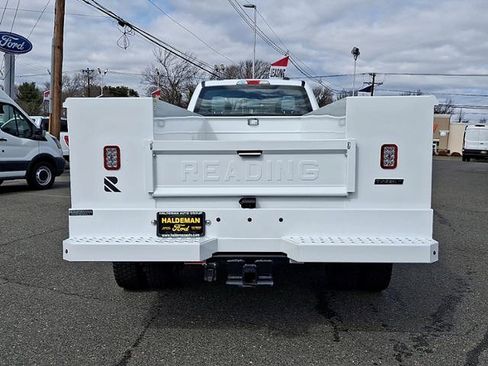 New 2024 Ford F550 2WD SuperCab Super Duty image 5