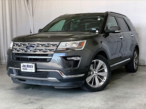 Used 2018 Ford Explorer Limited image 2