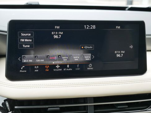 Certified 2025 INFINITI QX60 Luxe image 22