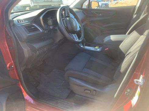 Used 2024 Subaru Ascent Premium w/ Convenience Package image 9