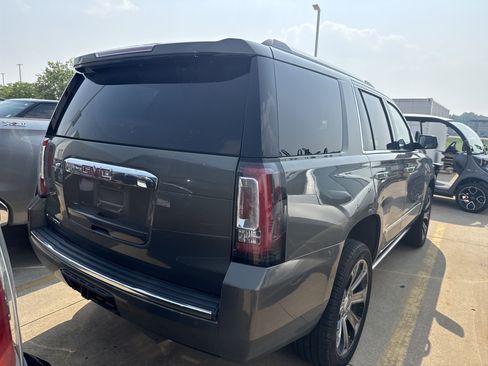 Used 2018 GMC Yukon Denali w/ Open Road Package image 8