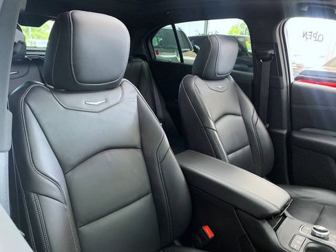 Used 2024 Cadillac XT4 Premium Luxury w/ Cold Weather Package AWD/4WD image 14