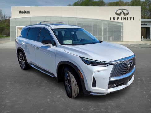 New 2026 INFINITI QX60 Luxe w/ Family Package image 2