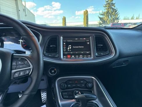 Used 2019 Dodge Challenger R/T Scat Pack w/ Widebody Package image 22