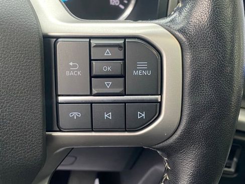 Used 2023 Ford Expedition XLT image 18