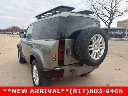 Used 2022 Land Rover Defender 90 X-Dynamic S image 7