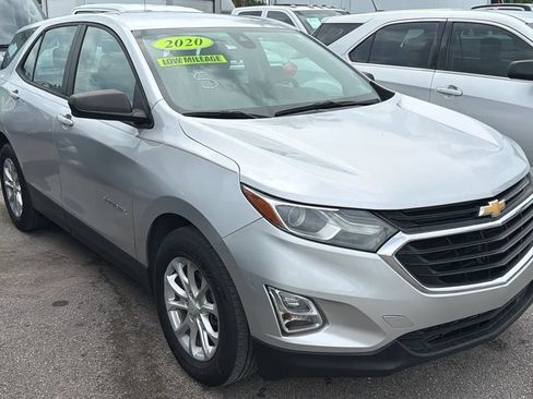 Used 2020 Chevrolet Equinox LS FWD image 1