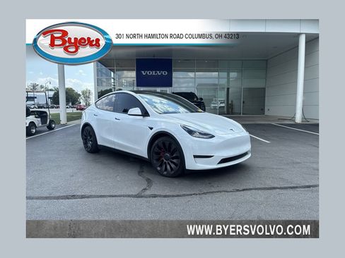 Used 2024 Tesla Model Y Performance AWD/4WD image 1