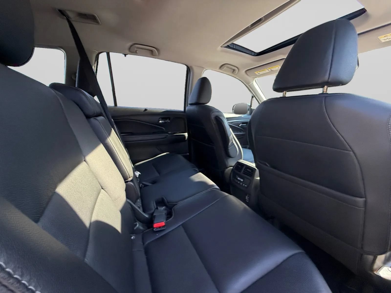 Used 2021 Honda Pilot EX-L image 30