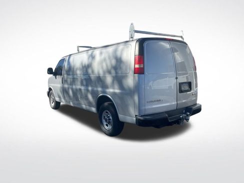 Used 2016 GMC Savana 2500 Extended image 7