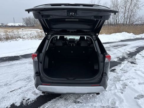 Used 2023 Toyota RAV4 Adventure image 22