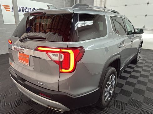 Used 2023 GMC Acadia SLT AWD/4WD image 10