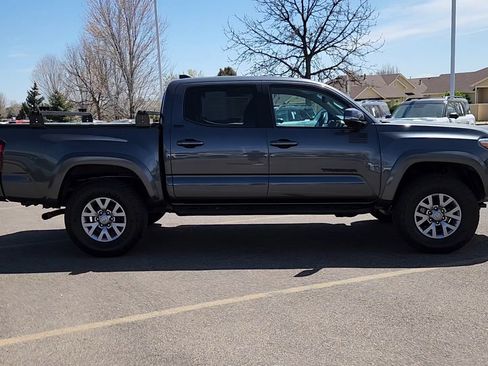 Used 2022 Toyota Tacoma SR5 image 11