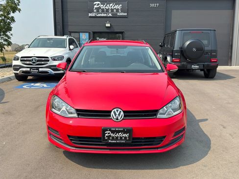 Used 2016 Volkswagen Golf S image 3