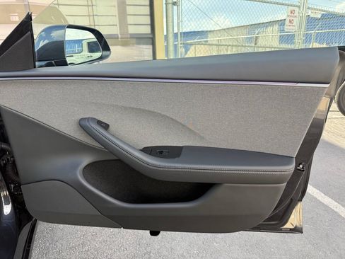 Used 2026 Tesla Model 3 RWD image 34
