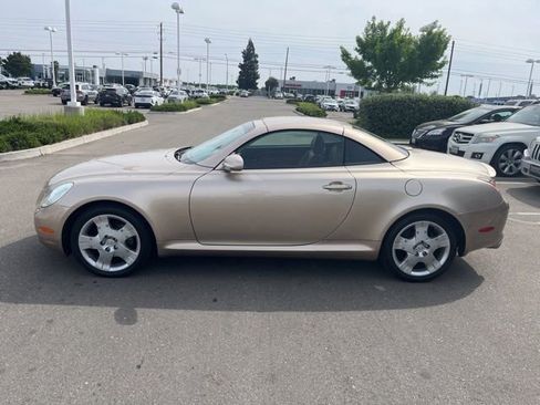 Used 2004 Lexus SC 430 Convertible image 4