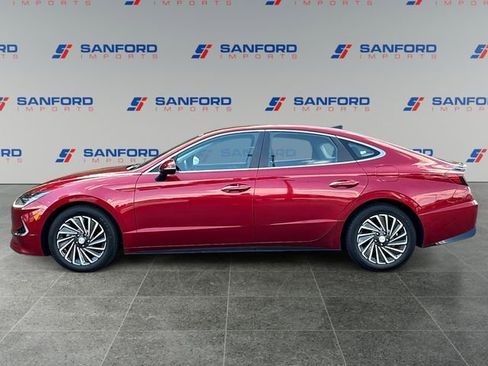 Used 2023 Hyundai Sonata SEL FWD image 2