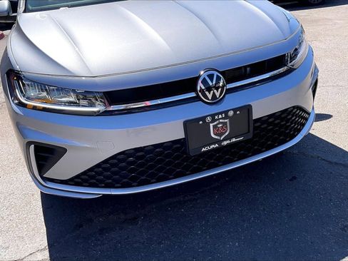 Used 2025 Volkswagen Jetta S image 5