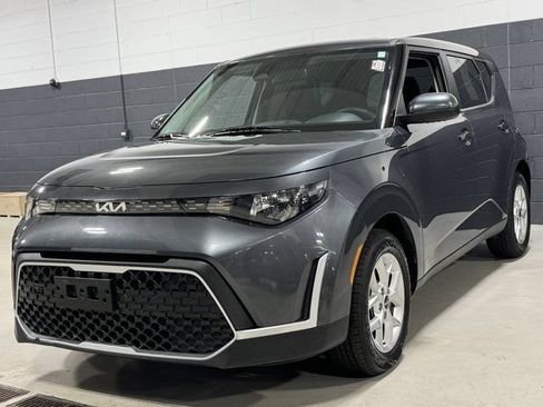 Used 2024 Kia Soul LX w/ Option Group 015 FWD image 23