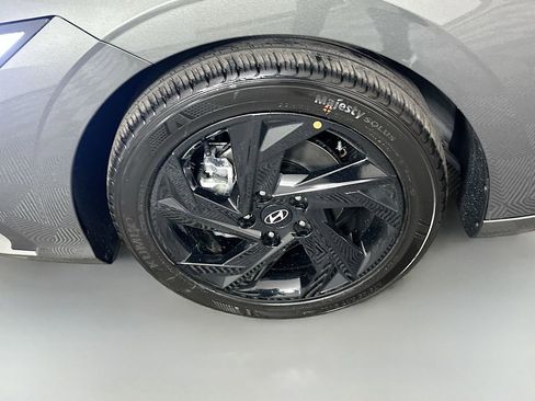 New 2026 Hyundai Elantra Sport image 21