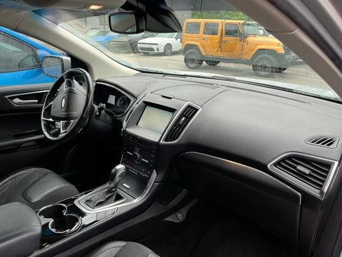 Used 2015 Ford Edge Sport w/ Equipment Group 401A FWD image 10