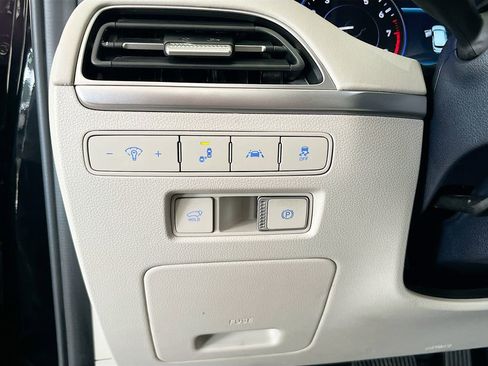 Used 2022 Hyundai Palisade SEL w/ 8P Bench Seat Package image 10