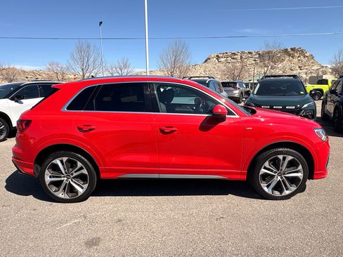 Used 2020 Audi Q3 2.0T Premium Plus w/ Premium Plus Package AWD/4WD image 6