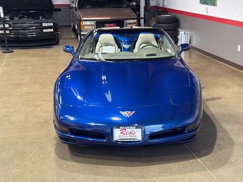 Used 2004 Chevrolet Corvette Convertible w/ Preferred Equipment Group RWD image 74