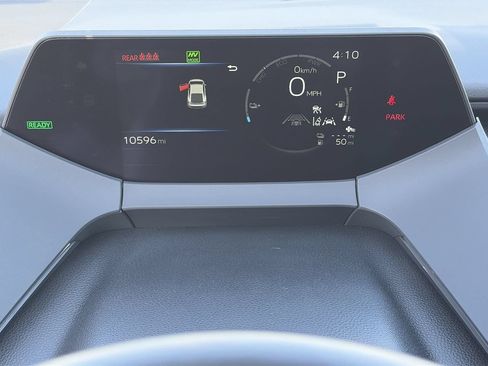Used 2026 Toyota Prius Plug-In Hybrid FWD image 29