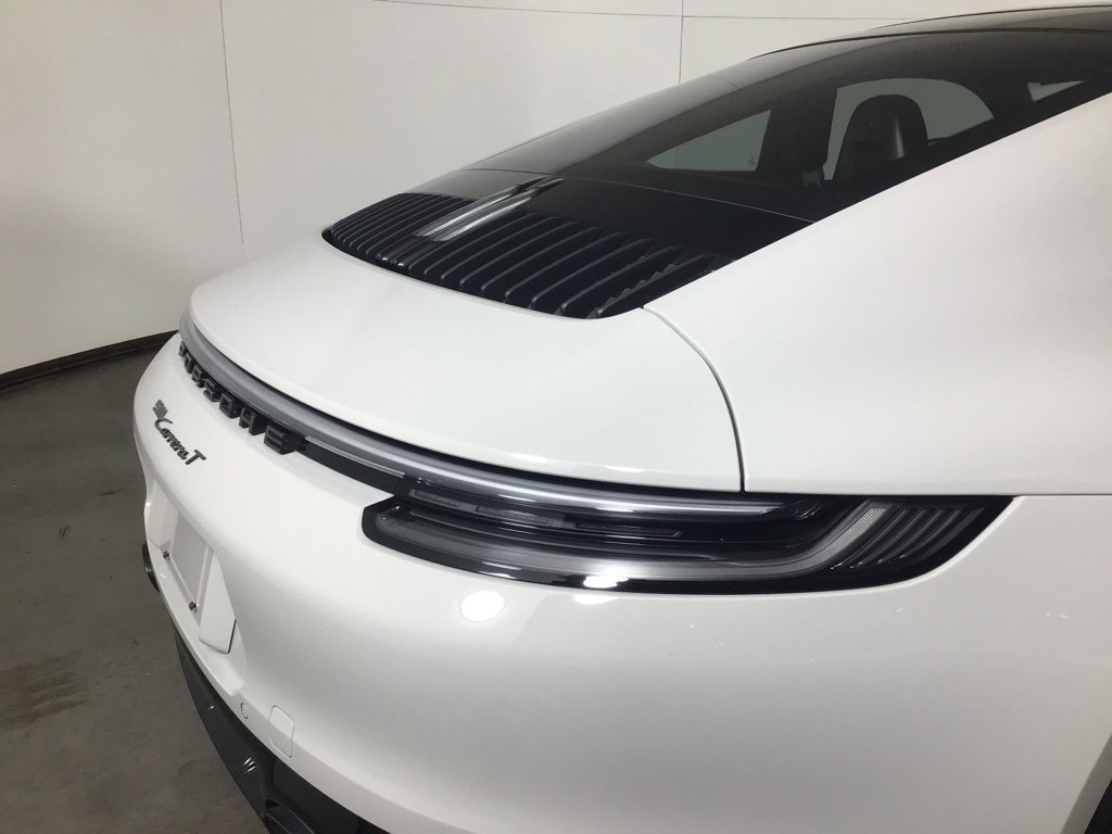 Certified 2024 Porsche 911 Carrera T RWD image 15