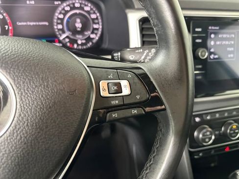 Used 2019 Volkswagen Atlas SEL Premium image 16