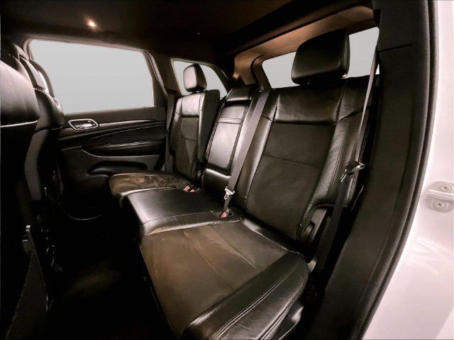 Used 2022 Jeep Grand Cherokee Laredo X AWD/4WD image 25