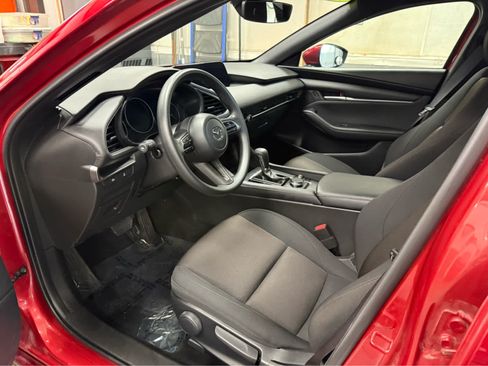 Used 2025 MAZDA MAZDA3 s Sport FWD image 10