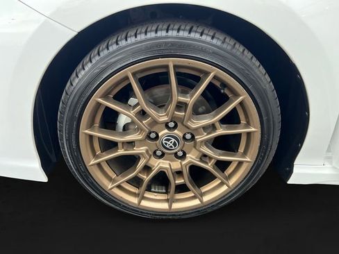 Certified 2023 Toyota Camry SE w/ Convenience Package image 11