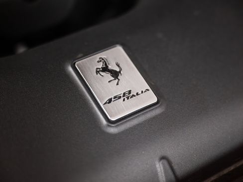 Used 2011 Ferrari 458 Italia Coupe RWD image 58