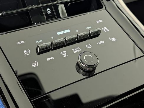 New 2026 Porsche Panamera 4 AWD/4WD image 35
