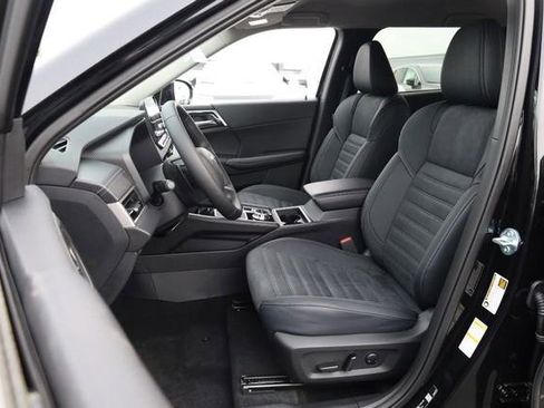 New 2026 Nissan Rogue SL AWD/4WD image 8