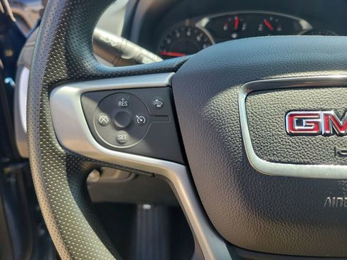 Used 2024 GMC Terrain SLE AWD/4WD image 22