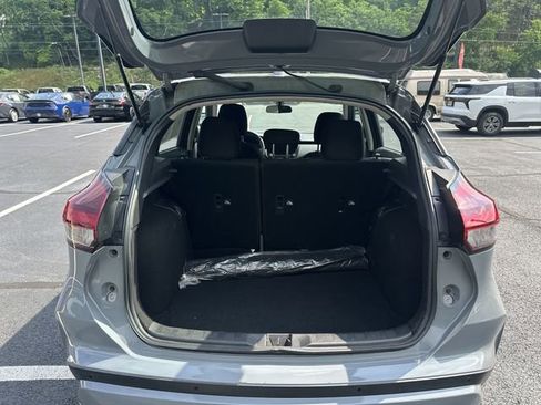Used 2023 Nissan Kicks SV FWD image 22