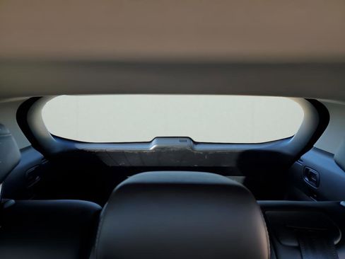 Used 2025 MAZDA CX-50 AWD 2.5 Hybrid w/ Premium Pkg image 25