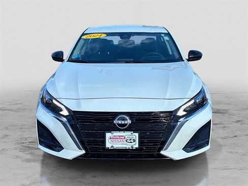 Certified 2024 Nissan Altima 2.5 S image 2