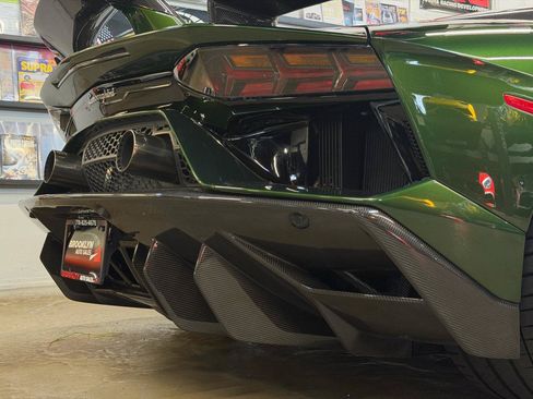 Used 2021 Lamborghini Aventador SVJ AWD/4WD image 55