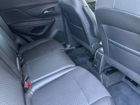 Used 2022 Buick Encore Preferred w/ Safety Package AWD/4WD image 18
