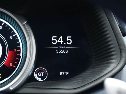 Used 2017 Aston Martin DB11 V12 image 36