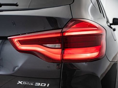 Used 2019 BMW X3 xDrive30i w/ M Sport Package 2 AWD/4WD image 9