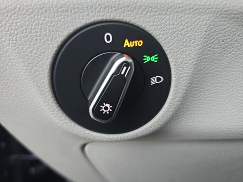 New 2026 Volkswagen Jetta SE image 24