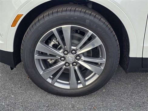 New 2026 Cadillac XT5 Premium Luxury image 10