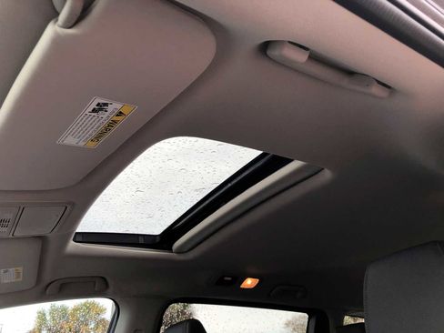 New 2026 Honda Odyssey EX-L image 16